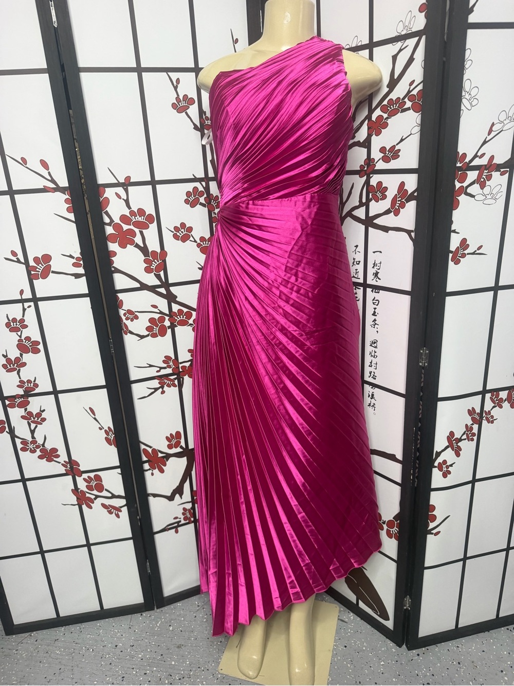 Asymmetrical One-Shoulder Pleated Midi Dress in Fuchsia